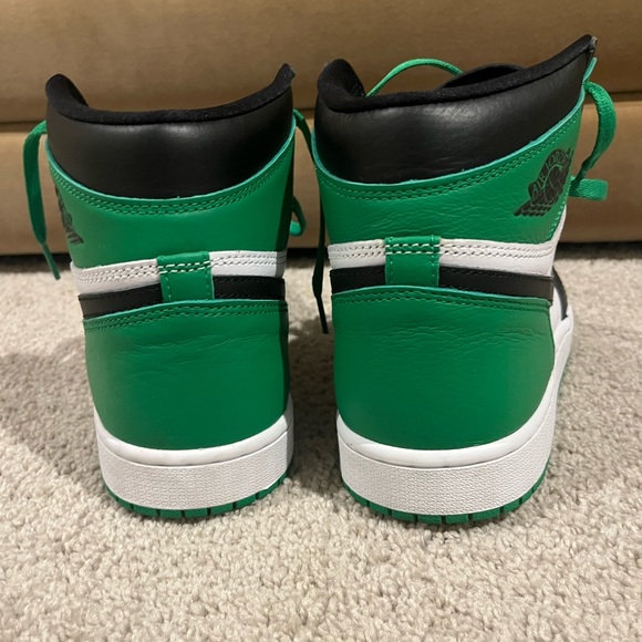 Lucky green Retro Jordan 1 - Picture 7 of 10